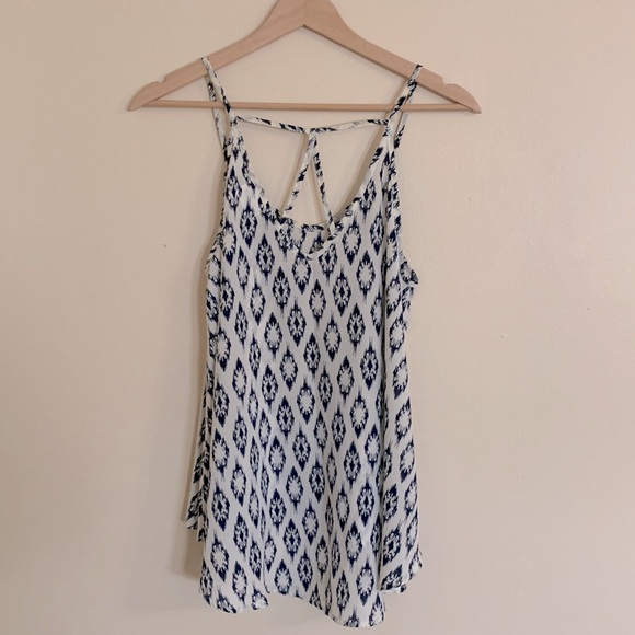 Flowy Tank Top - Picture 3 of 7